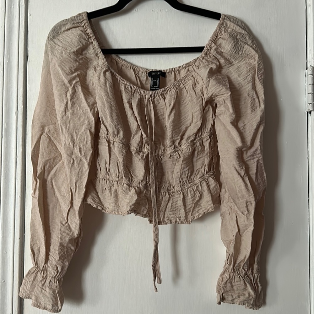 Forever21 Ruched Beige crop long sleeve